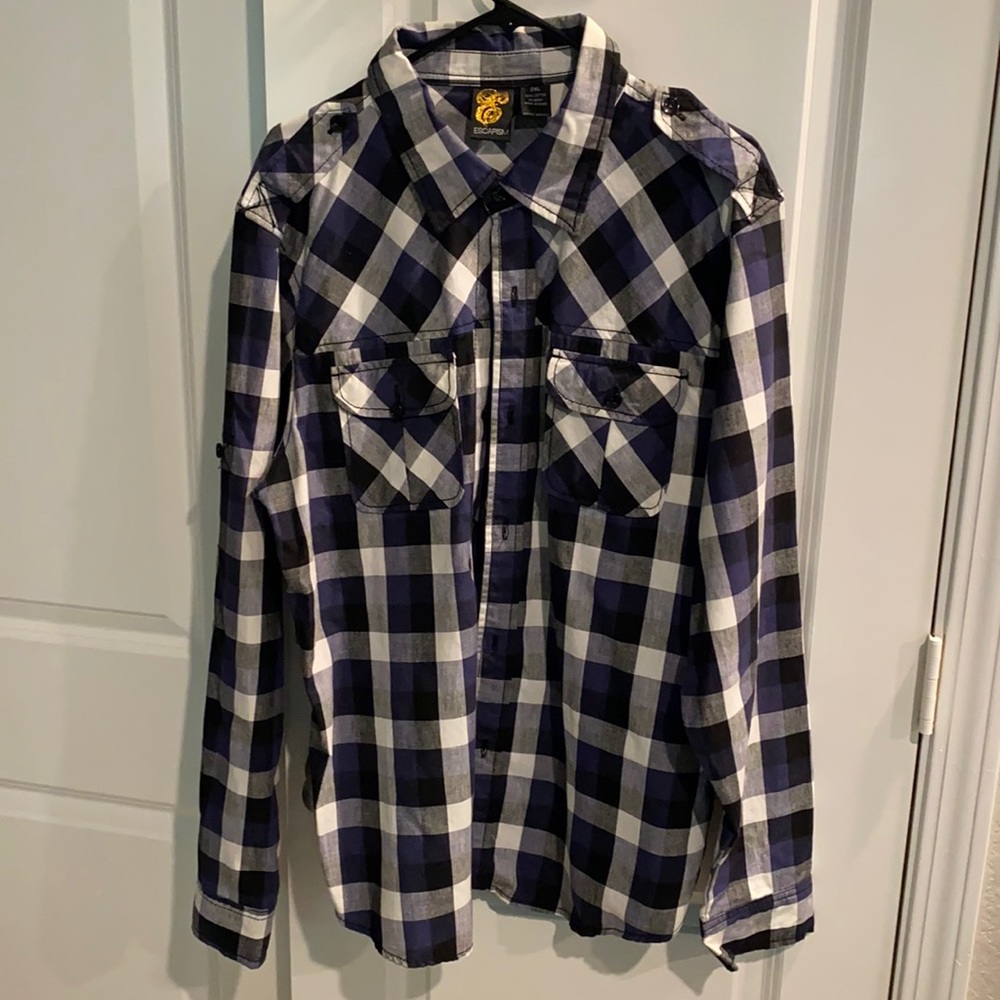 Escapism Longsleeve Shirt